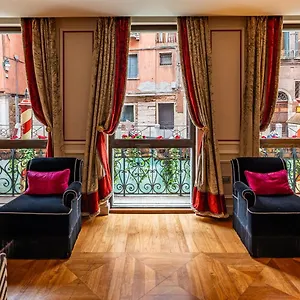https://starhotels-splendid-venice.hotelinveneto.com
